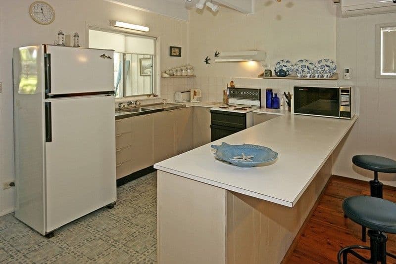 247 Annetts Parade, MOSSY POINT NSW 2537, Mossy Point - Thumbnail 4