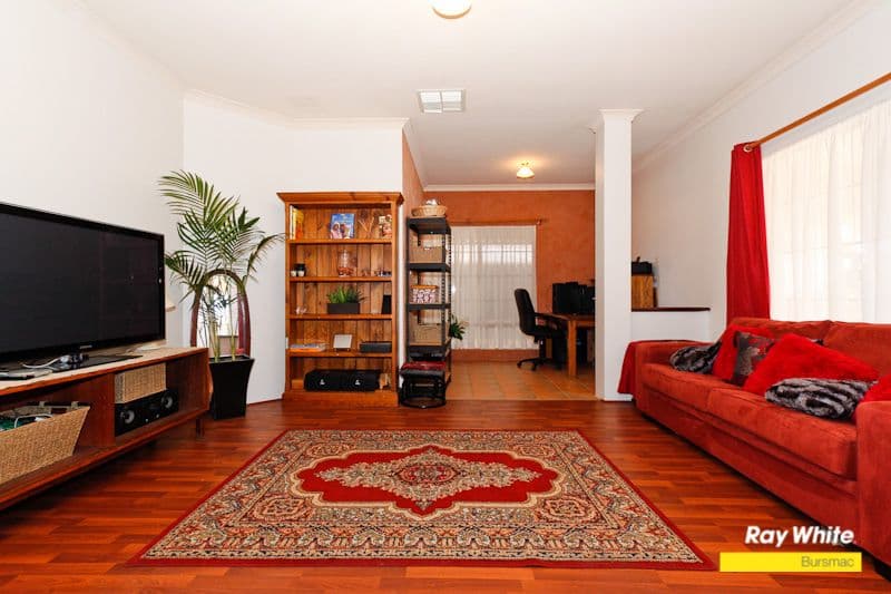 48 Mandilla Parade, BALLAJURA WA 6066, Ballajura - Thumbnail 3