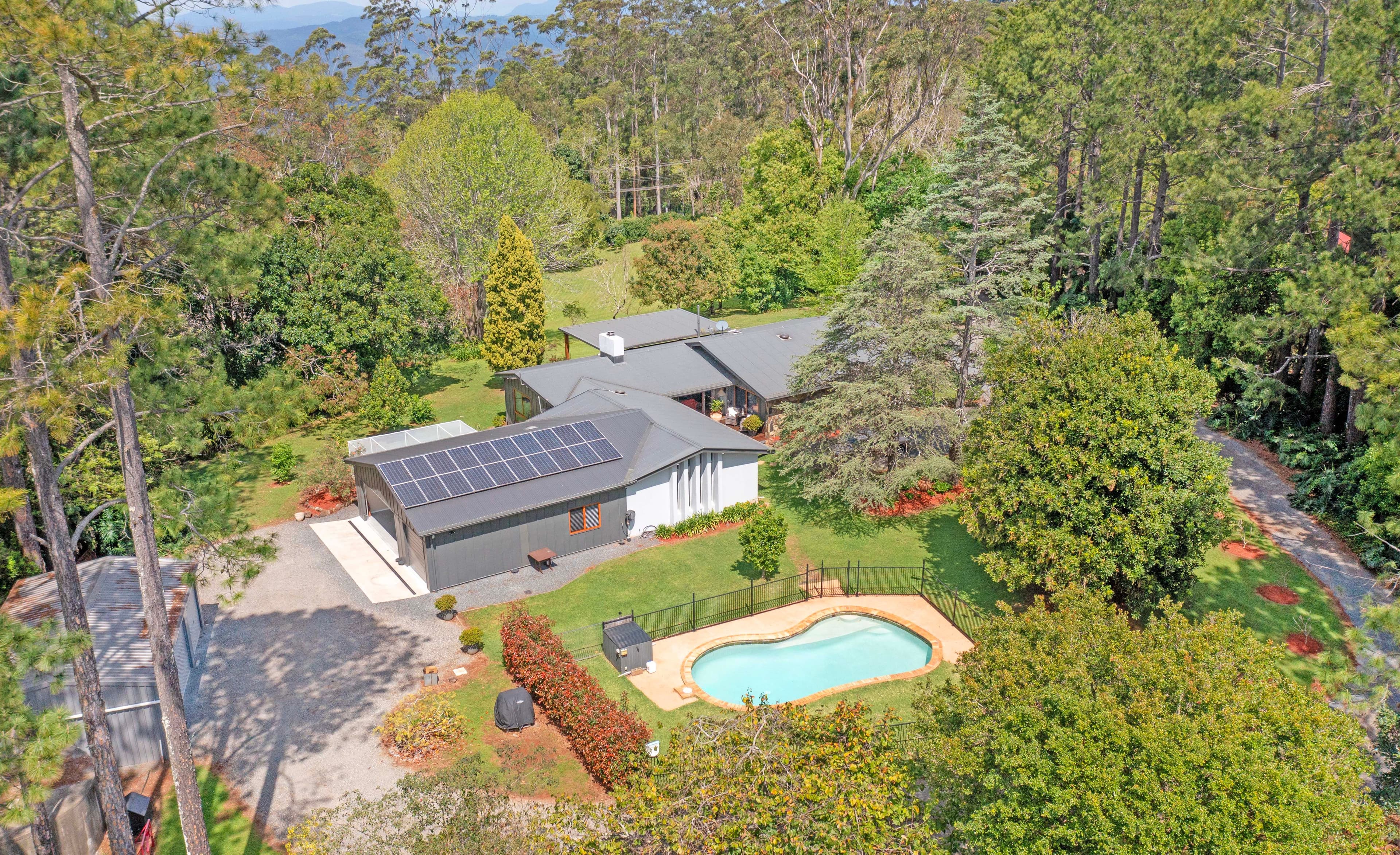 68-70 Siganto Street, Tamborine Mountain QLD 4272, Tamborine Mountain - Thumbnail 5