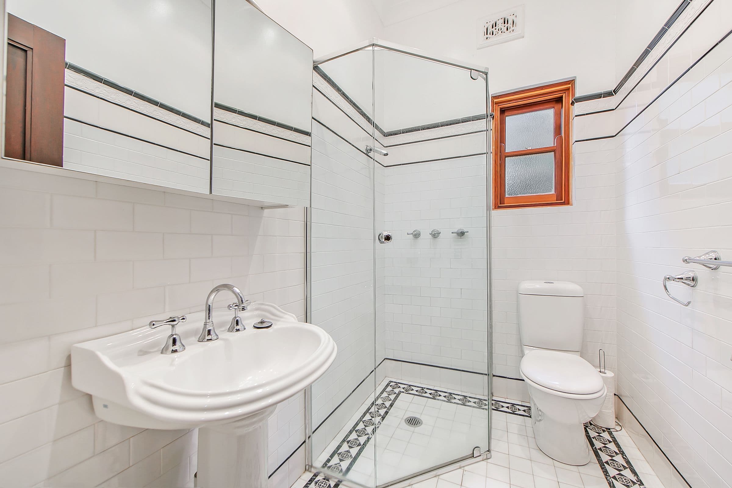 14 Grandview Parade, Epping NSW 2121, Epping - Thumbnail 7