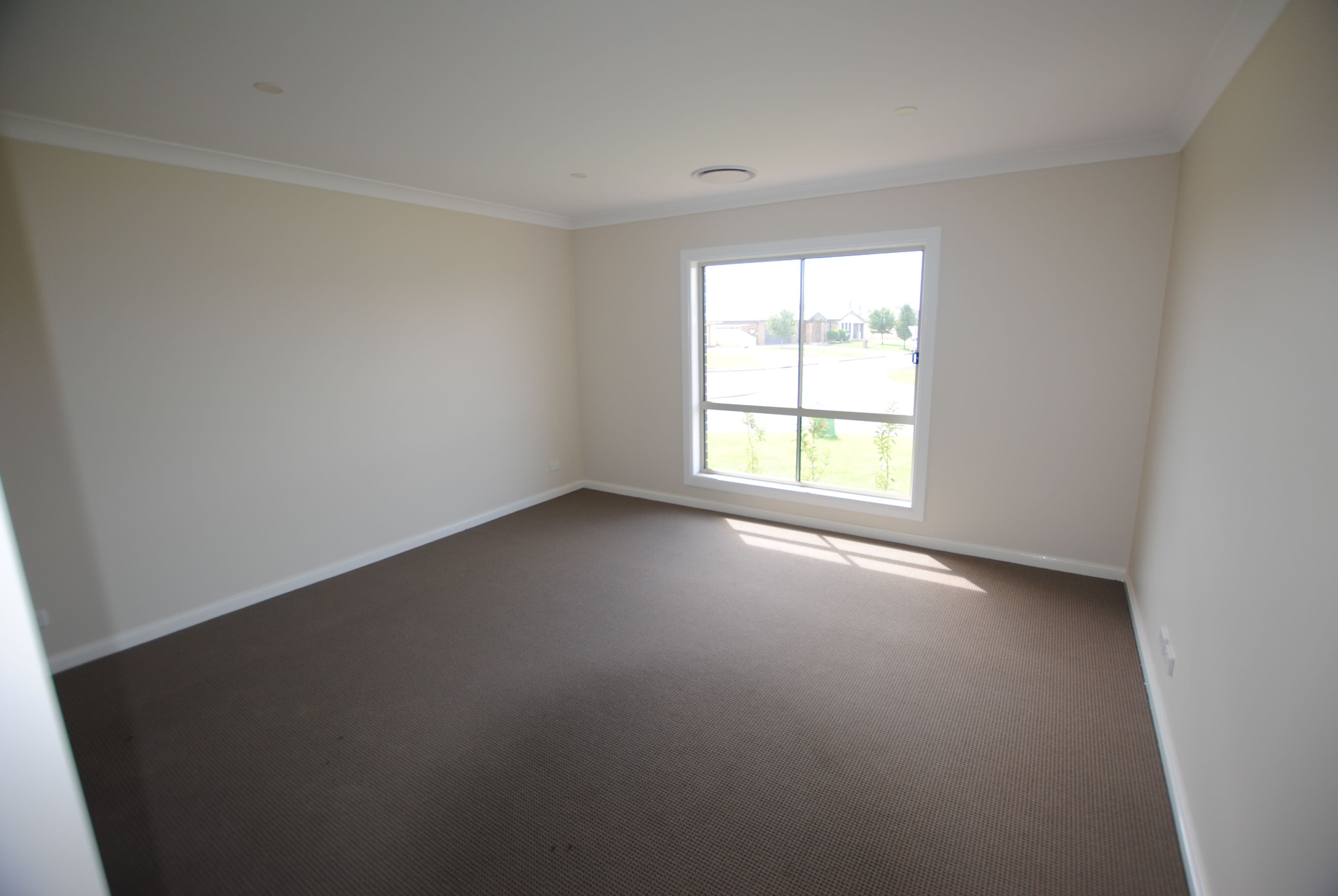 29 Tucker Street, Griffith - Thumbnail 5