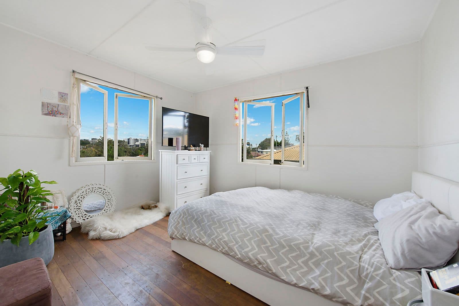 187 Dawson Road, Upper Mount Gravatt QLD 4122, Upper Mount Gravatt - Thumbnail 2