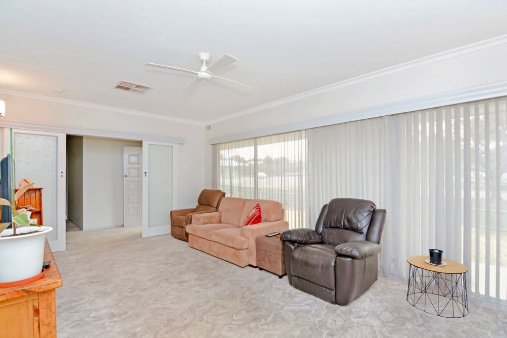 13 Nihill Street, Ouyen VIC 3490, Ouyen - Thumbnail 4