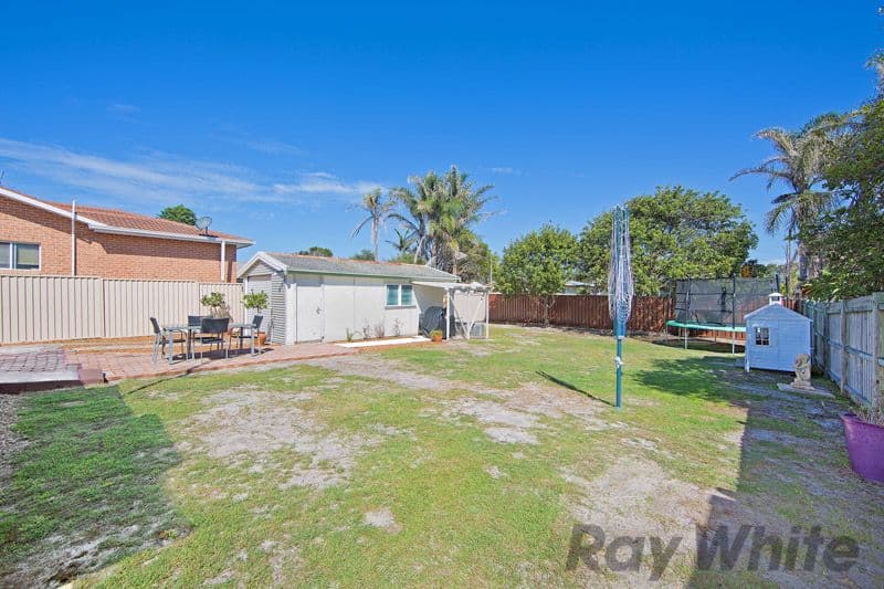 11 Boomerang Street, Budgewoi NSW 2262, Budgewoi - Thumbnail 5