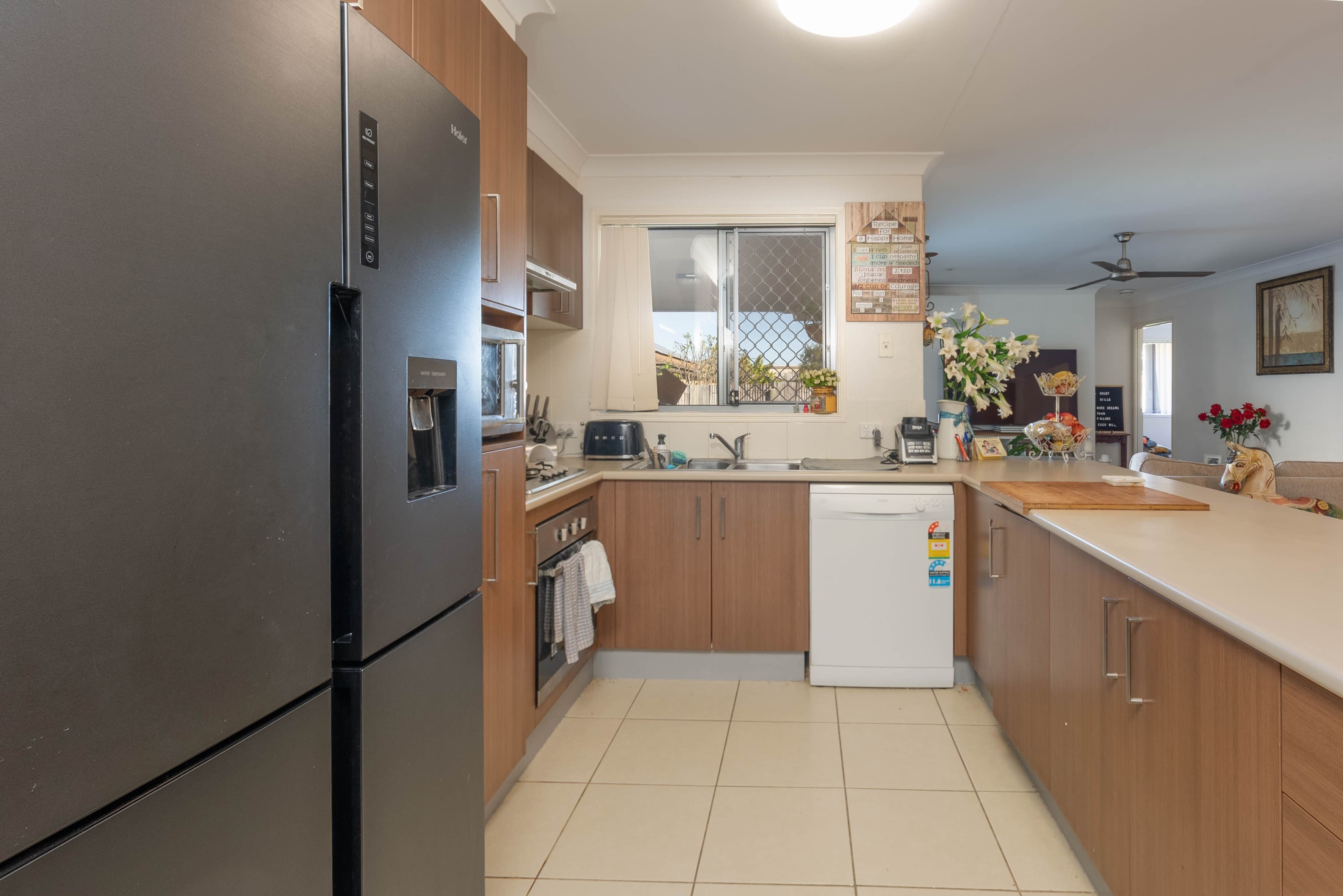 4 Nixon Drive, North Booval QLD 4304, North Booval - Thumbnail 3