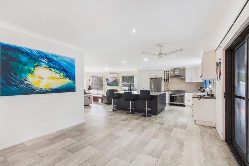 42 Parkview Road, Glass House Mountains QLD 4518, Glass House Mountains - Thumbnail 4