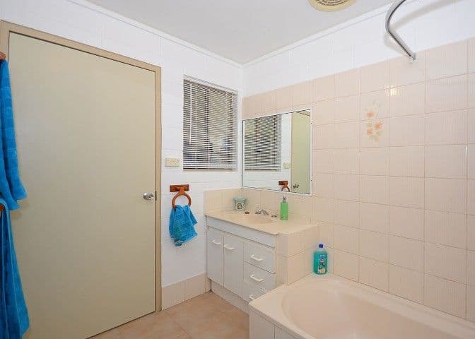 54 Lord Street, SUNSHINE ACRES QLD 4655, Sunshine Acres - Thumbnail 6