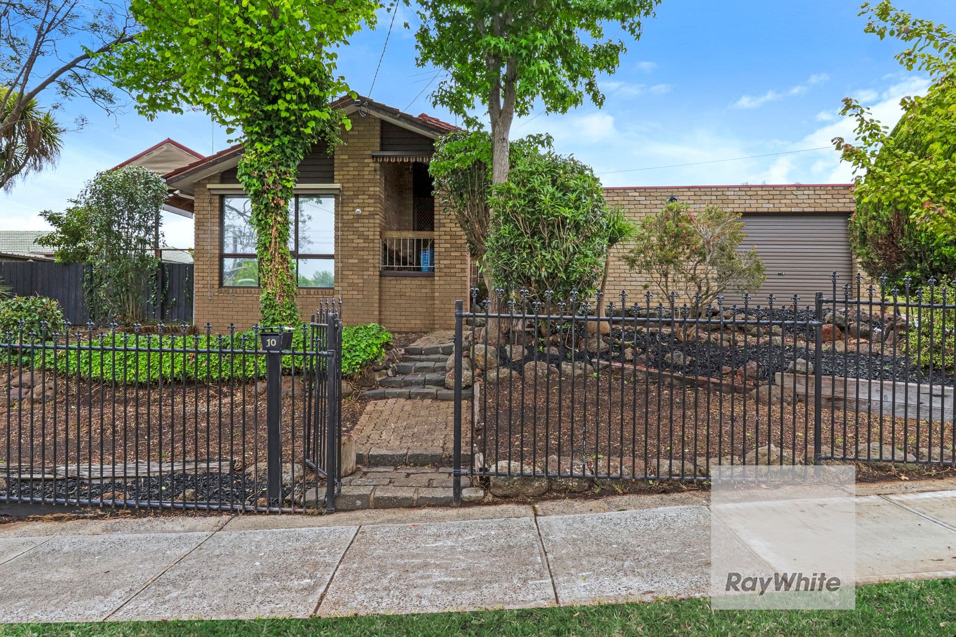 10 Ellesmere Crescent, Gladstone Park VIC 3043, Gladstone Park - Image 1
