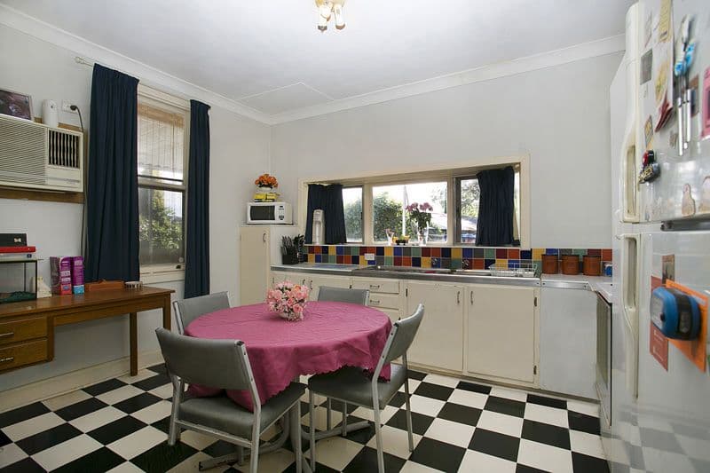 15 Tennyson Street, CLEARVIEW SA 5085, Clearview - Thumbnail 2