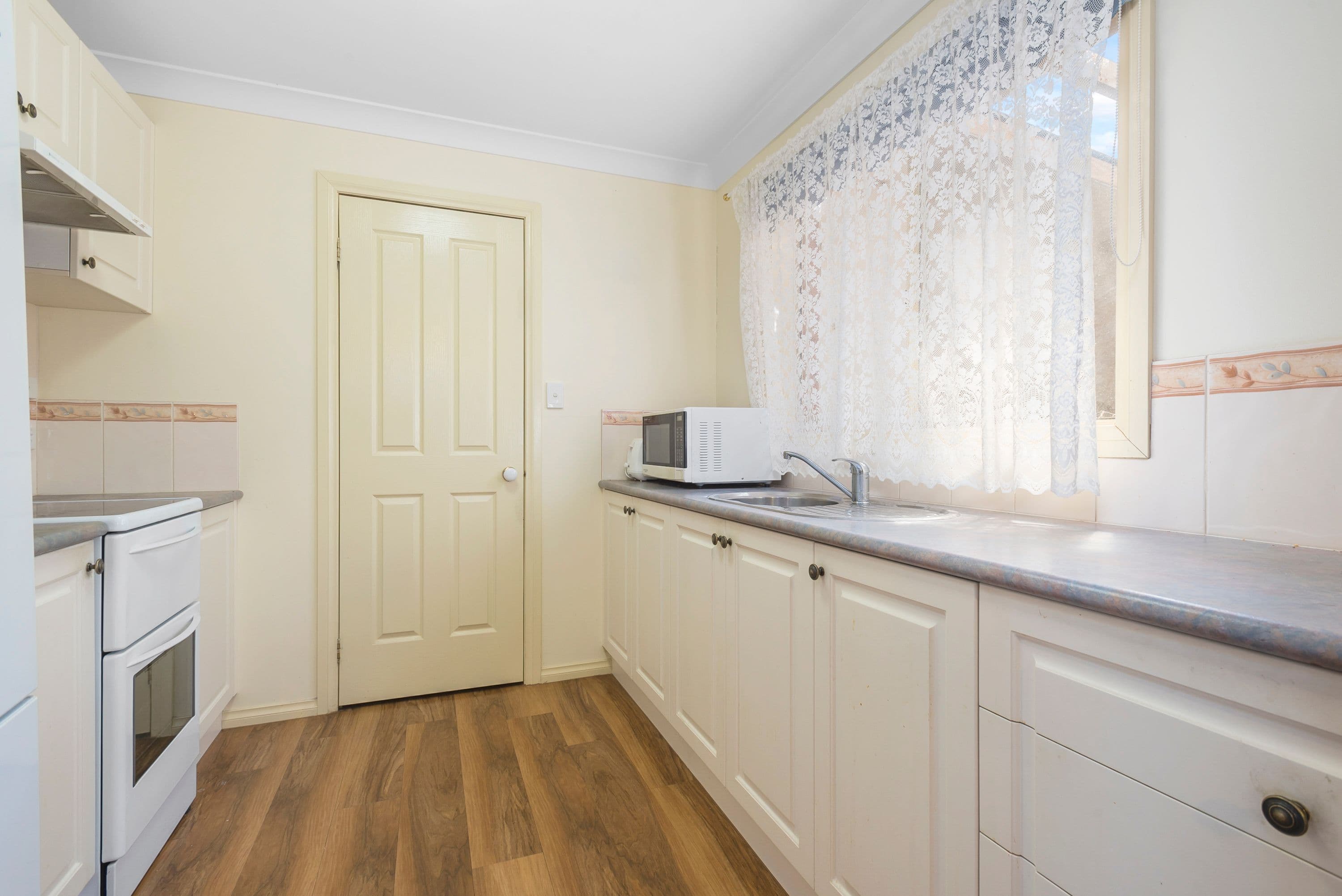 1 James Court, Kyneton VIC 3444, Kyneton - Thumbnail 4