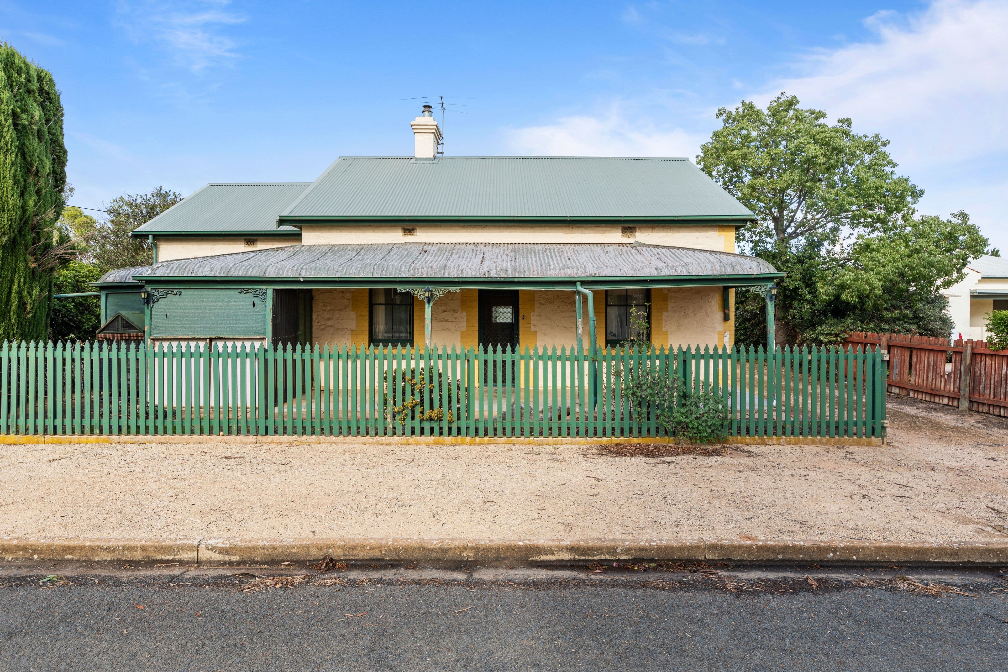 6 Barry Street, Hamley Bridge SA 5401, Hamley Bridge - Image 1