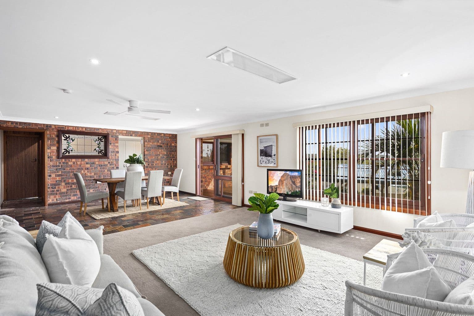 2 Wiltona Place, Helensburgh NSW 2508, Helensburgh - Image 1
