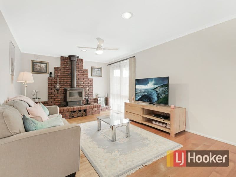 14 Matthew Flinders Avenue, Endeavour Hills VIC 3802, Endeavour Hills - Thumbnail 2