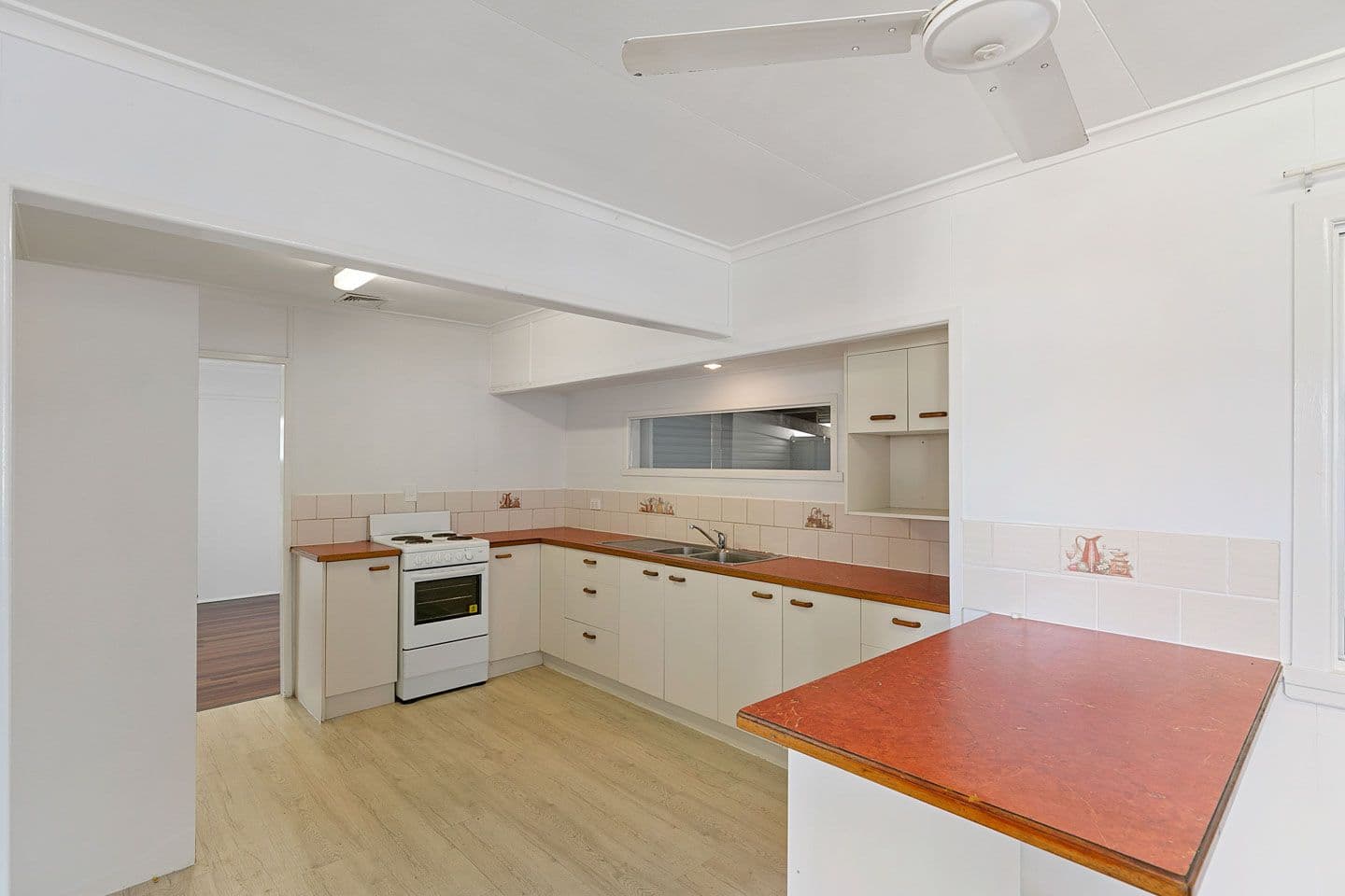 69 Beach Road, Pialba QLD 4655, Pialba - Thumbnail 8