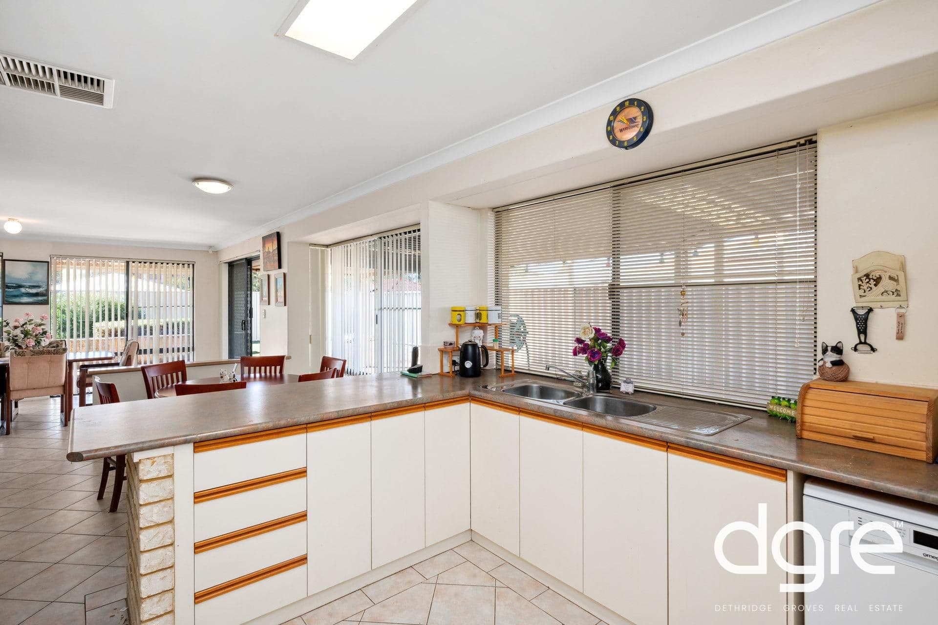 5 Roscrea Court, Orelia WA 6167, Orelia - Thumbnail 4