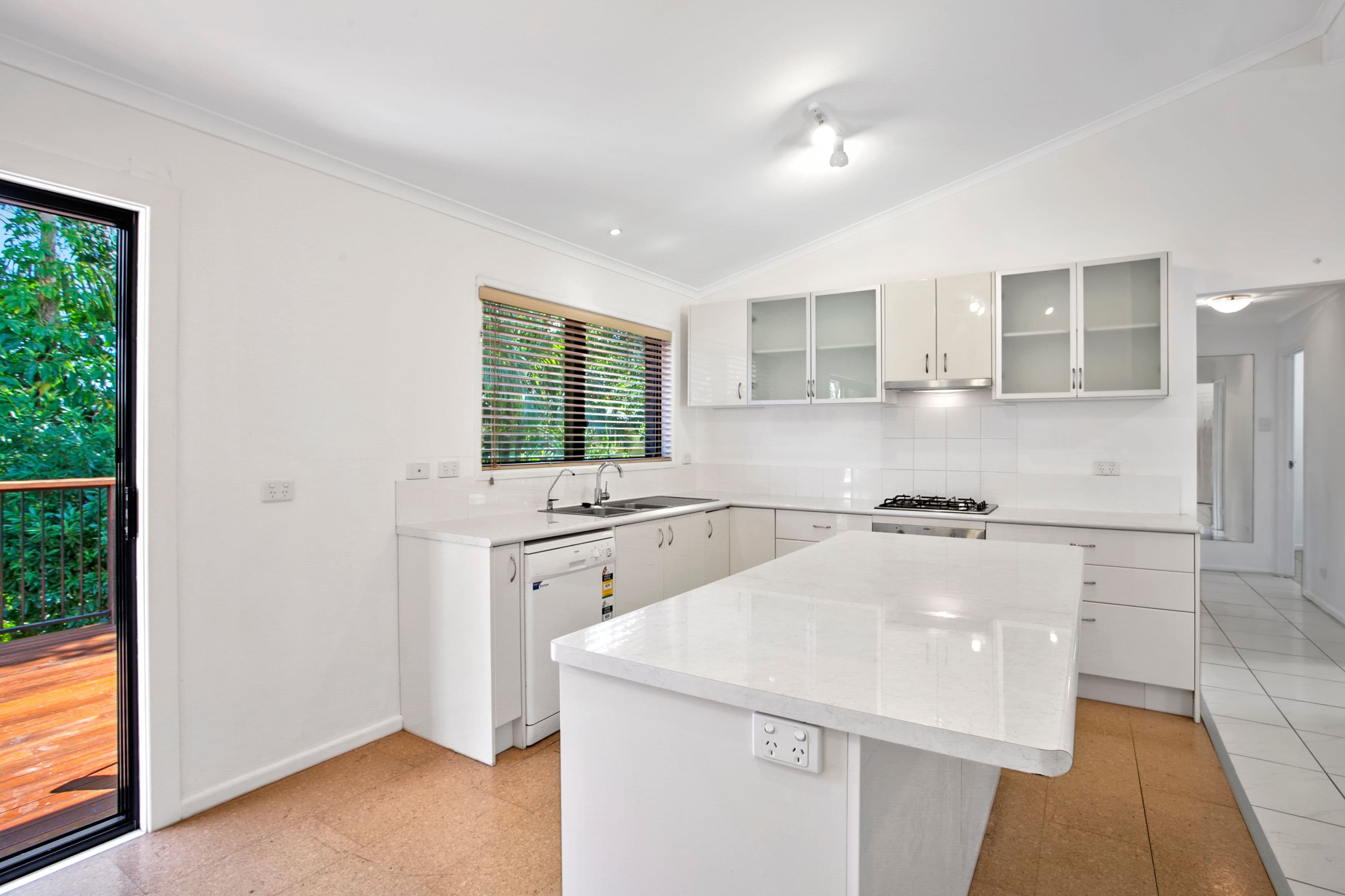 16 Foedera Crescent, Tewantin QLD 4565, Tewantin - Thumbnail 5