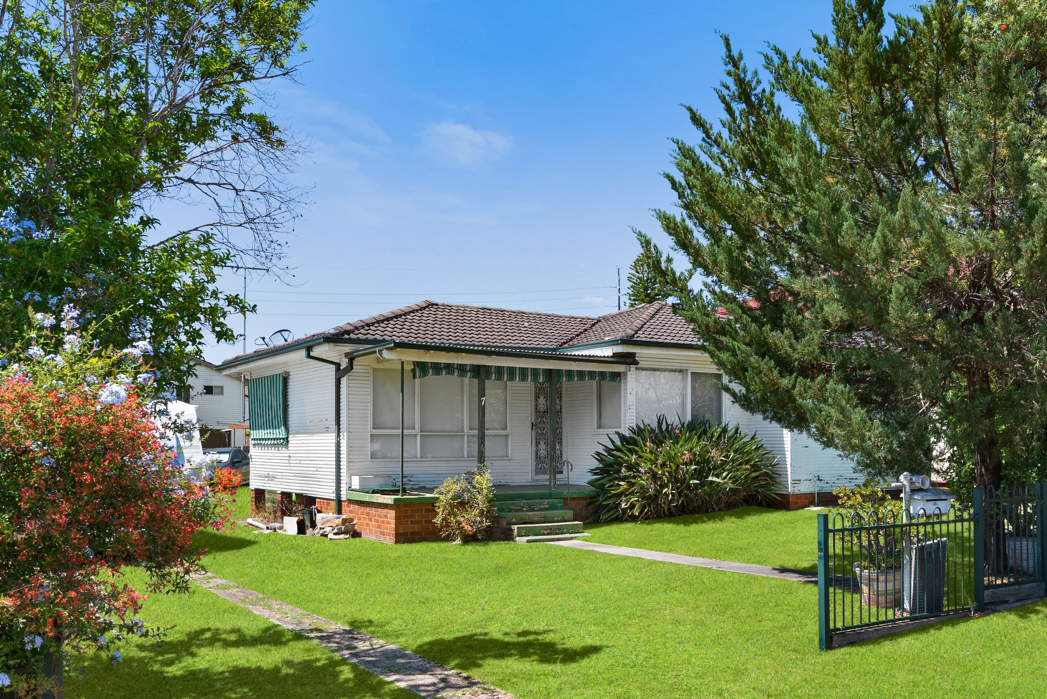 7 Palmer Street, Ingleburn NSW 2565, Ingleburn - Thumbnail 2