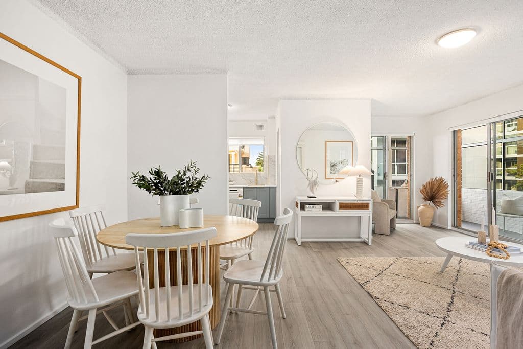 4/25-27 Corrimal Street, Wollongong - Image 1