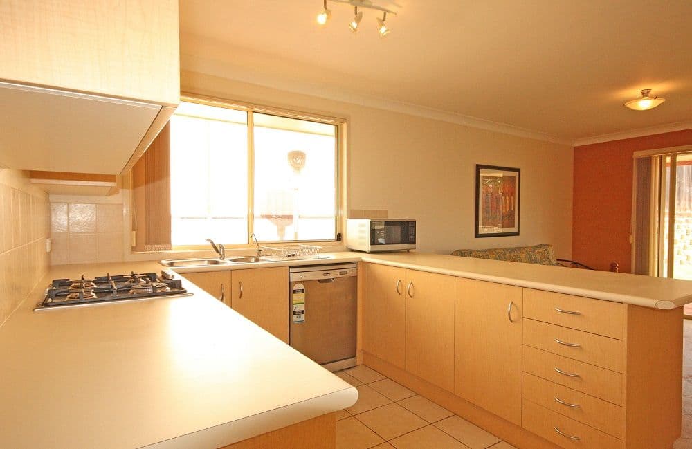 6 St Clare Place, BLAIR ATHOL NSW 2560, Blair Athol - Thumbnail 4