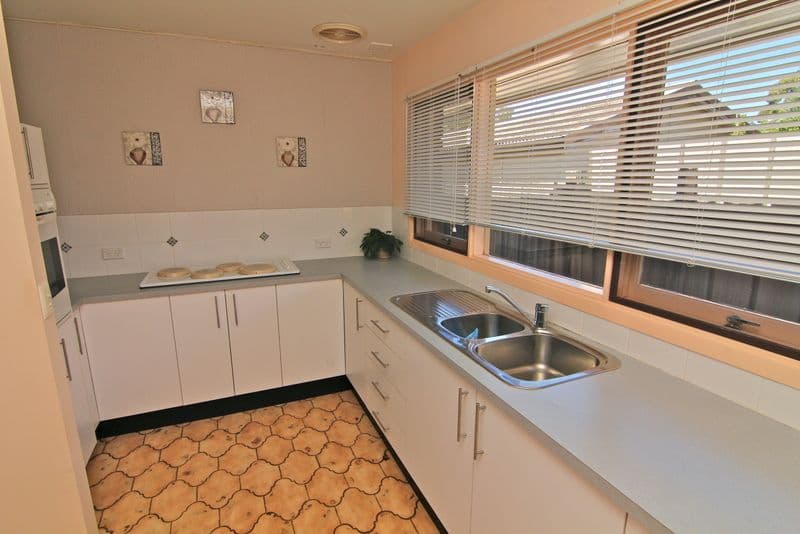 28 Ilumba Avenue, DAVISTOWN NSW 2251, Davistown - Thumbnail 6