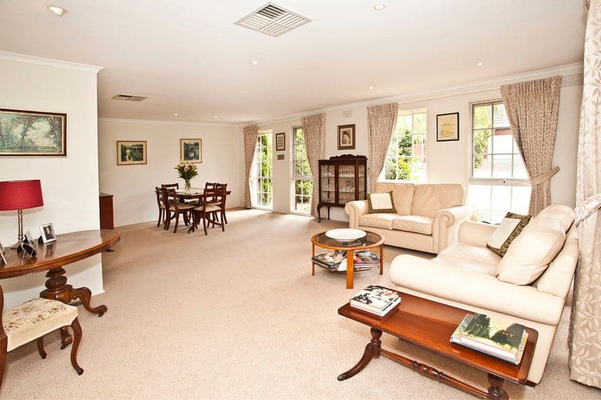 6 Lascelle Drive, VERMONT SOUTH VIC 3133, Vermont South - Thumbnail 4