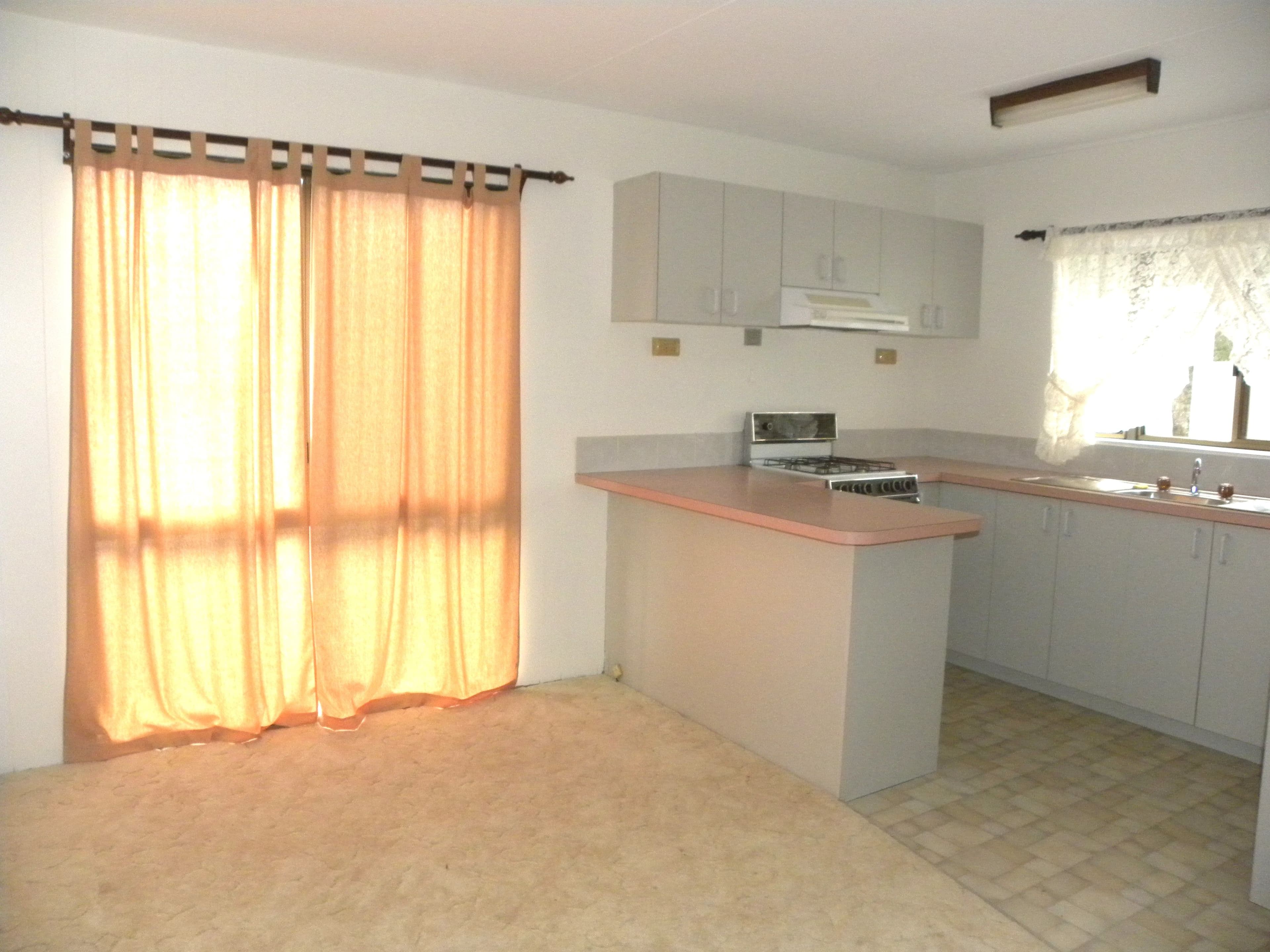 43 William Street, Young - Thumbnail 3