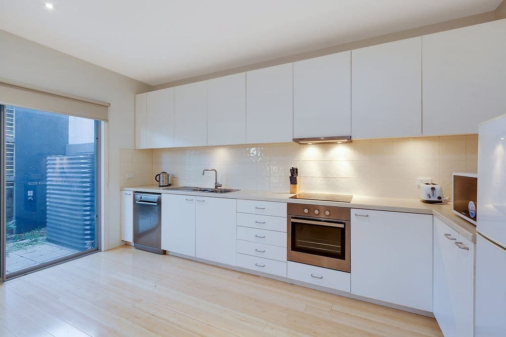 9 Waxflower Crescent, Bundoora VIC 3083, Bundoora - Thumbnail 2