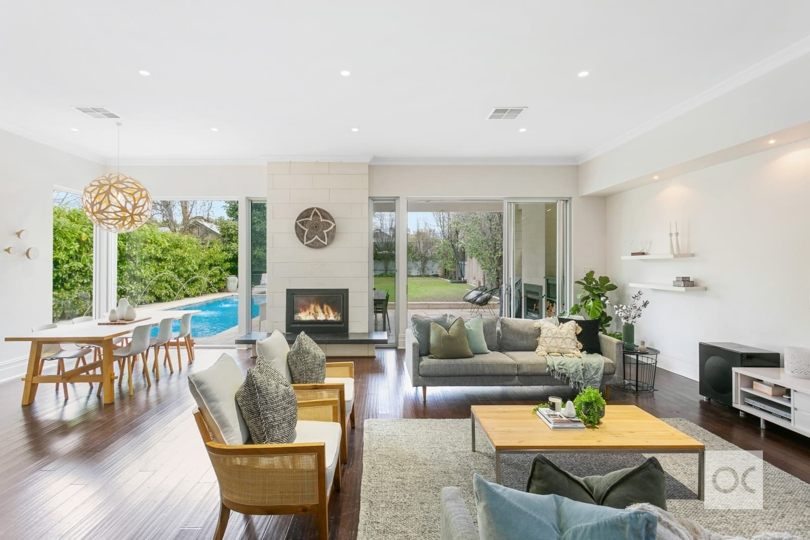 6 Halsbury Avenue, Kingswood - Thumbnail 2