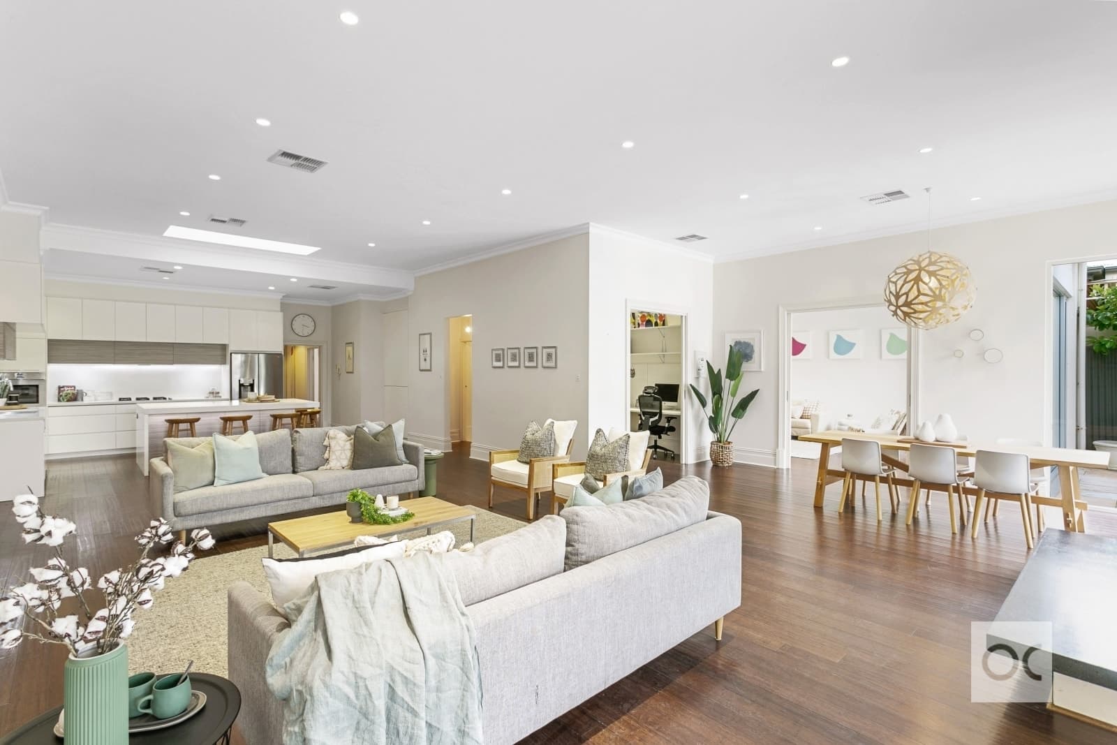 6 Halsbury Avenue, Kingswood - Thumbnail 3