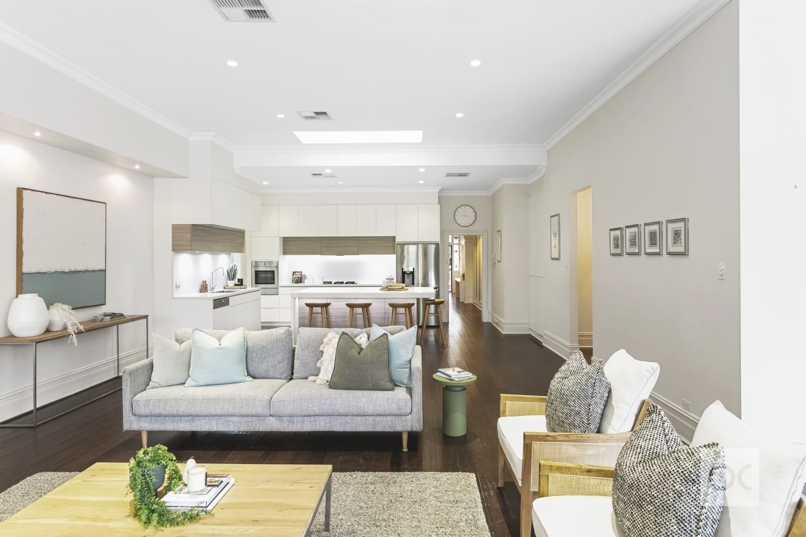 6 Halsbury Avenue, Kingswood - Thumbnail 4