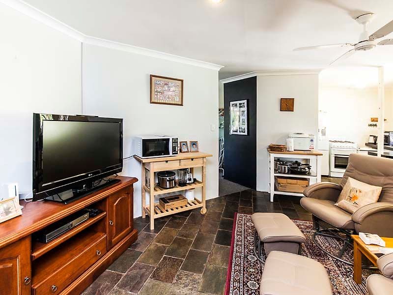49 Reynolds Close, SWAN VIEW WA 6056, Swan View - Image 1