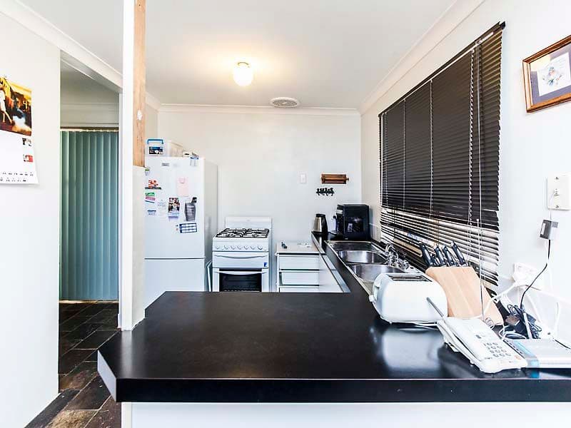 49 Reynolds Close, SWAN VIEW WA 6056, Swan View - Thumbnail 2