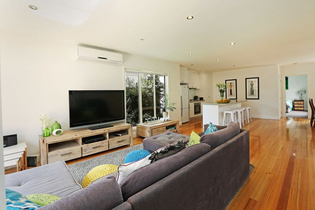 30 Murray Street, Highton VIC 3216, Highton - Thumbnail 2