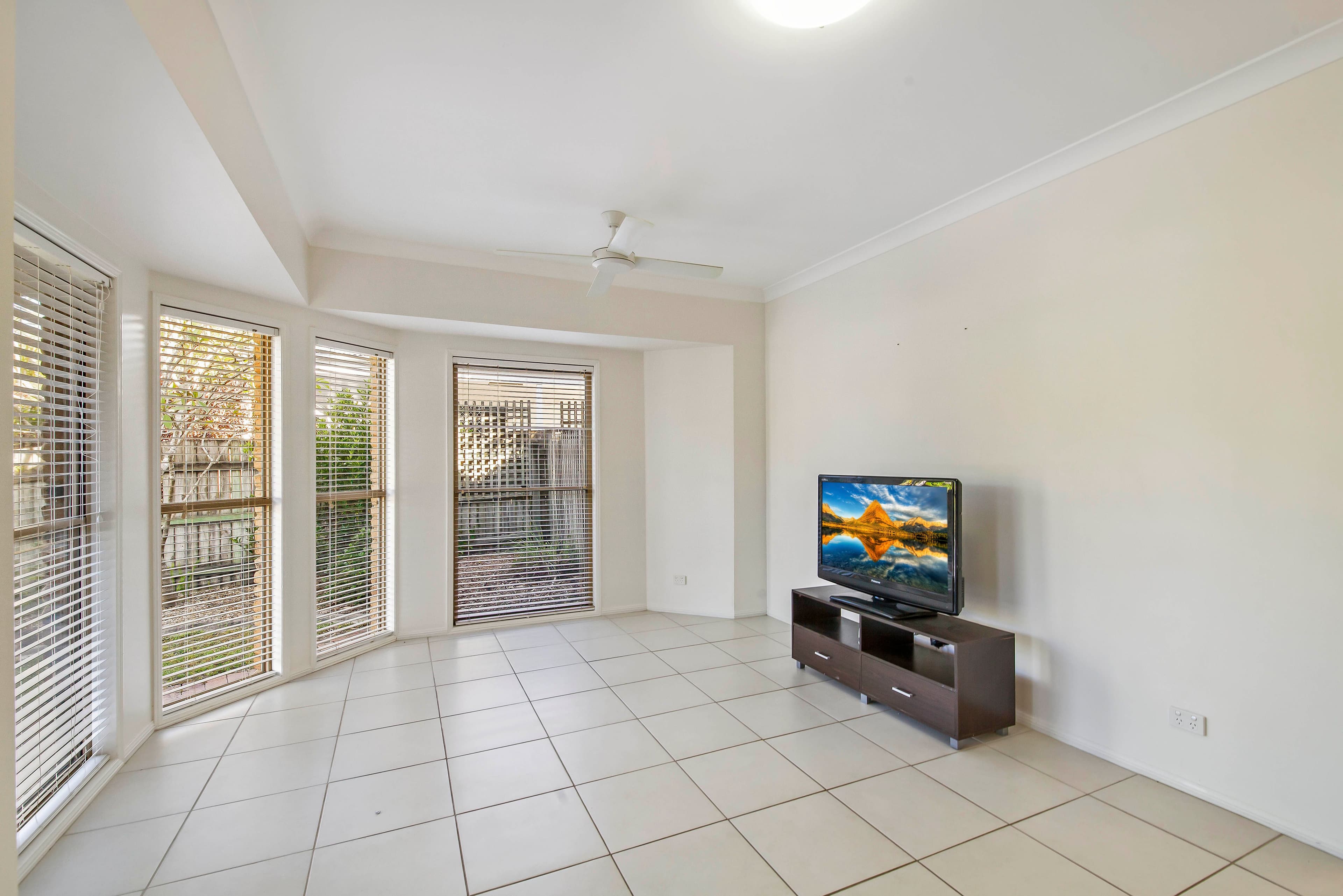 5 Sandalwood Close, Marcus Beach QLD 4573, Marcus Beach - Thumbnail 4