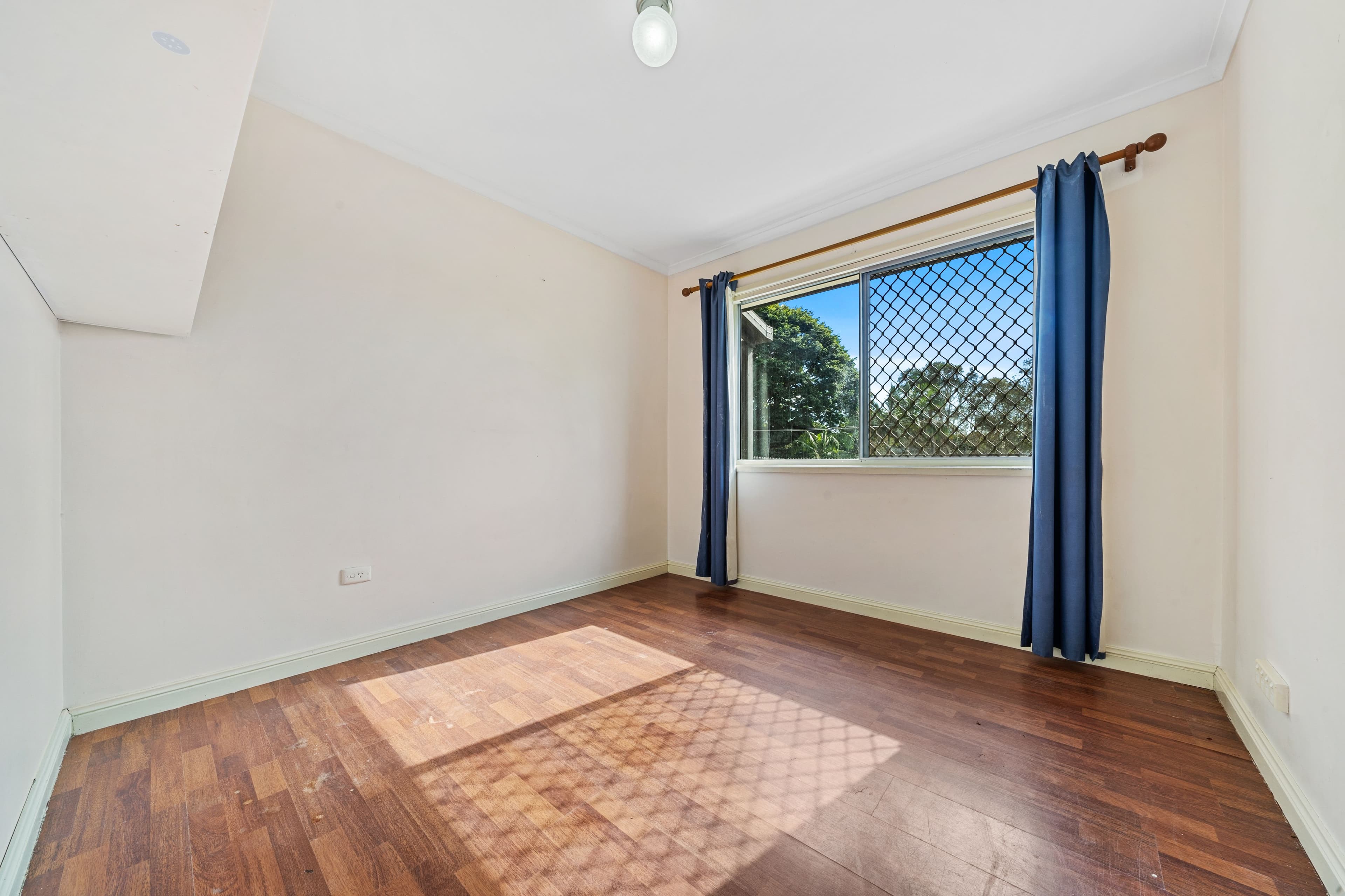72 Tweedvale Street, Beenleigh QLD 4207, Beenleigh - Thumbnail 4
