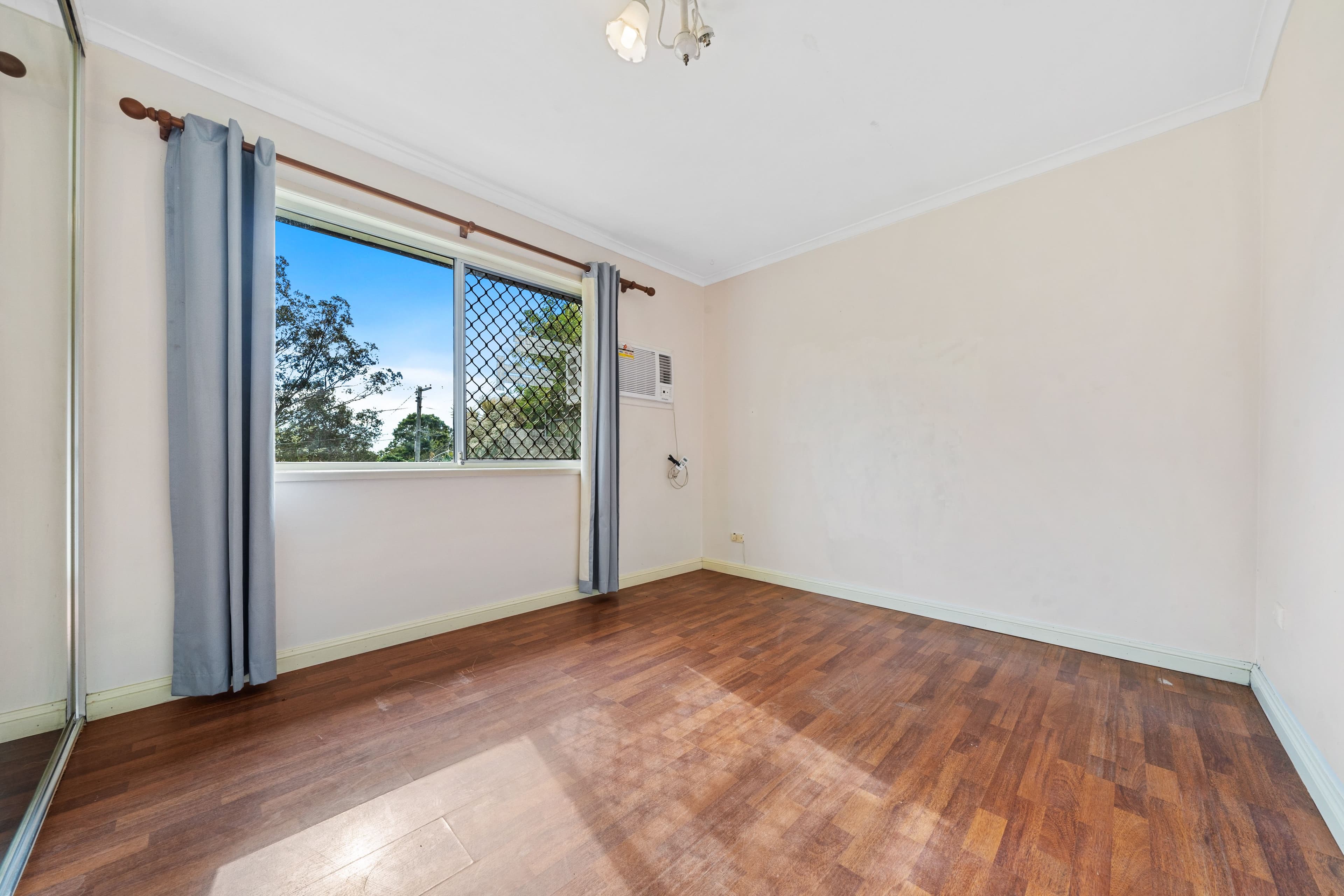 72 Tweedvale Street, Beenleigh QLD 4207, Beenleigh - Thumbnail 5