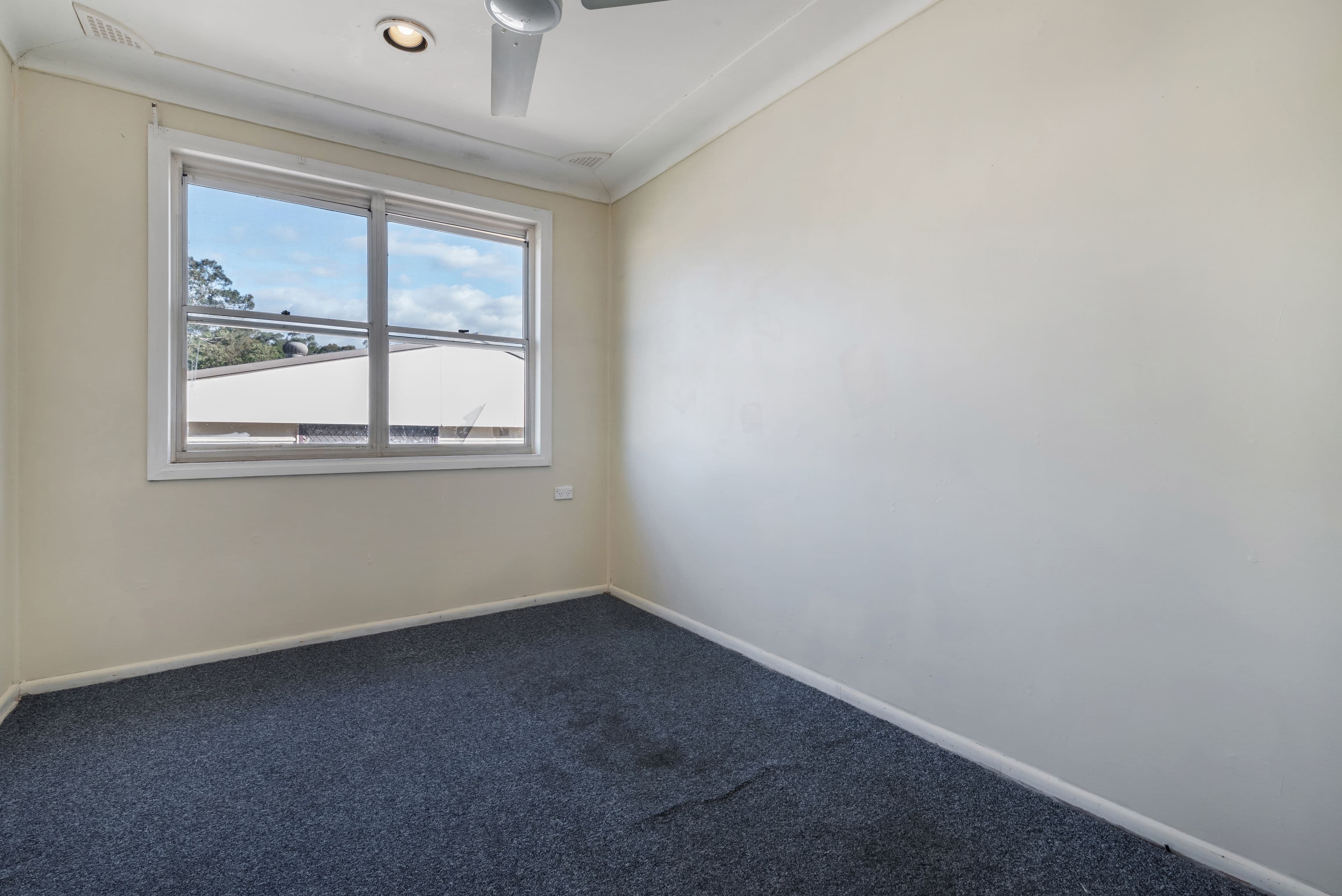 10 Dalkeith Street, Busby NSW 2168, Busby - Thumbnail 4