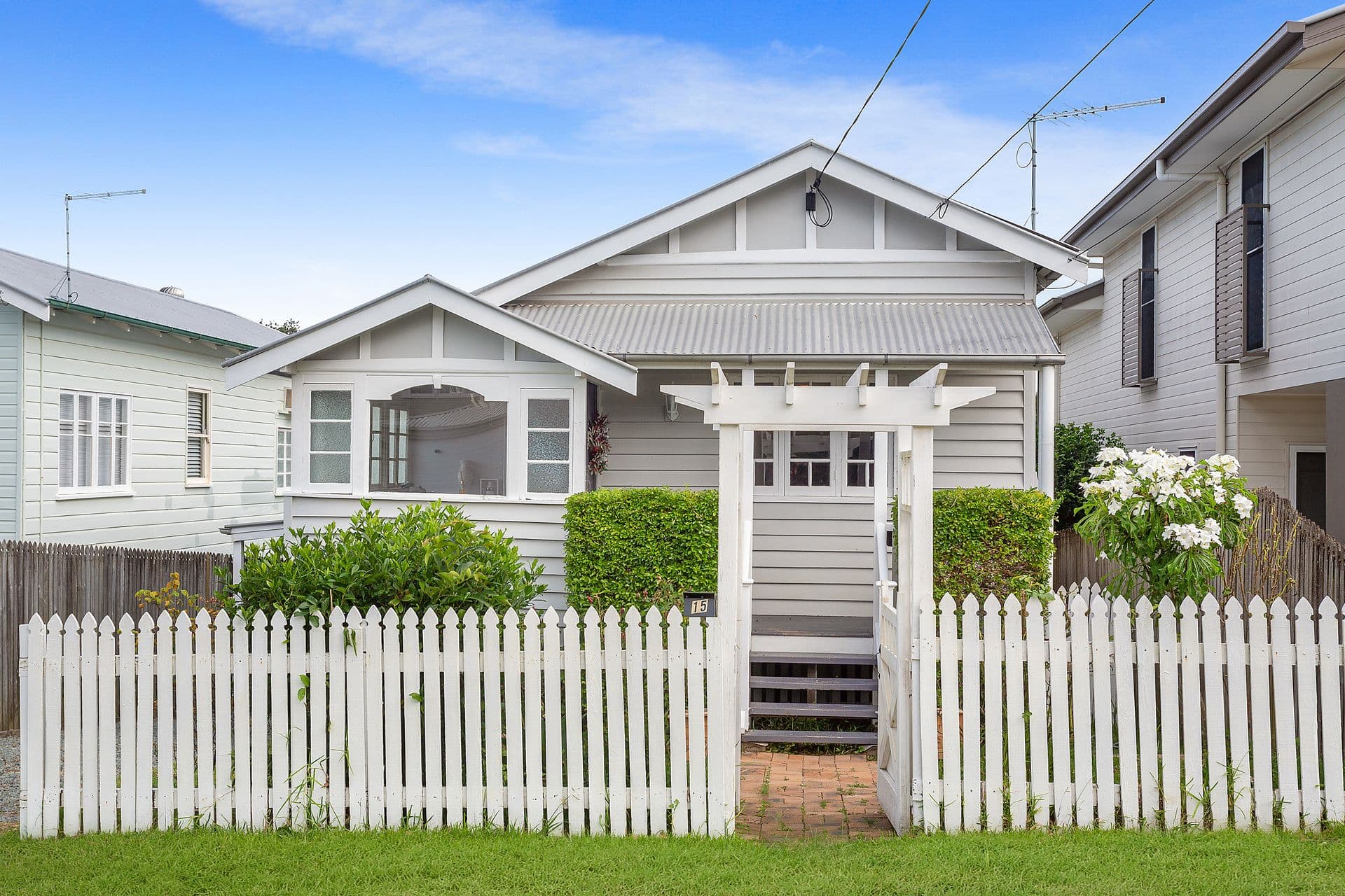 15 Wellstead Avenue, Coorparoo QLD 4151, Coorparoo - Image 1