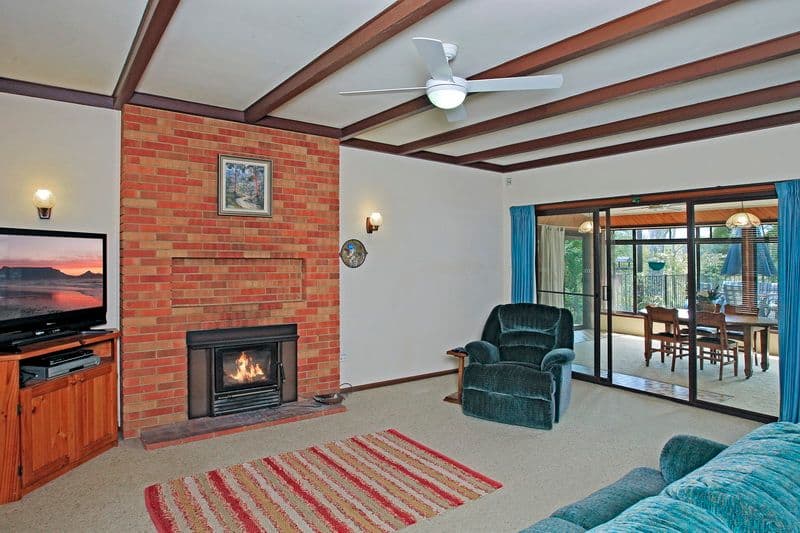 74 Walsh Crescent, NORTH NOWRA NSW 2541, North Nowra - Thumbnail 3