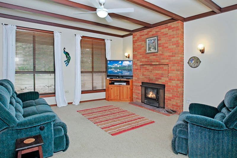 74 Walsh Crescent, NORTH NOWRA NSW 2541, North Nowra - Thumbnail 7