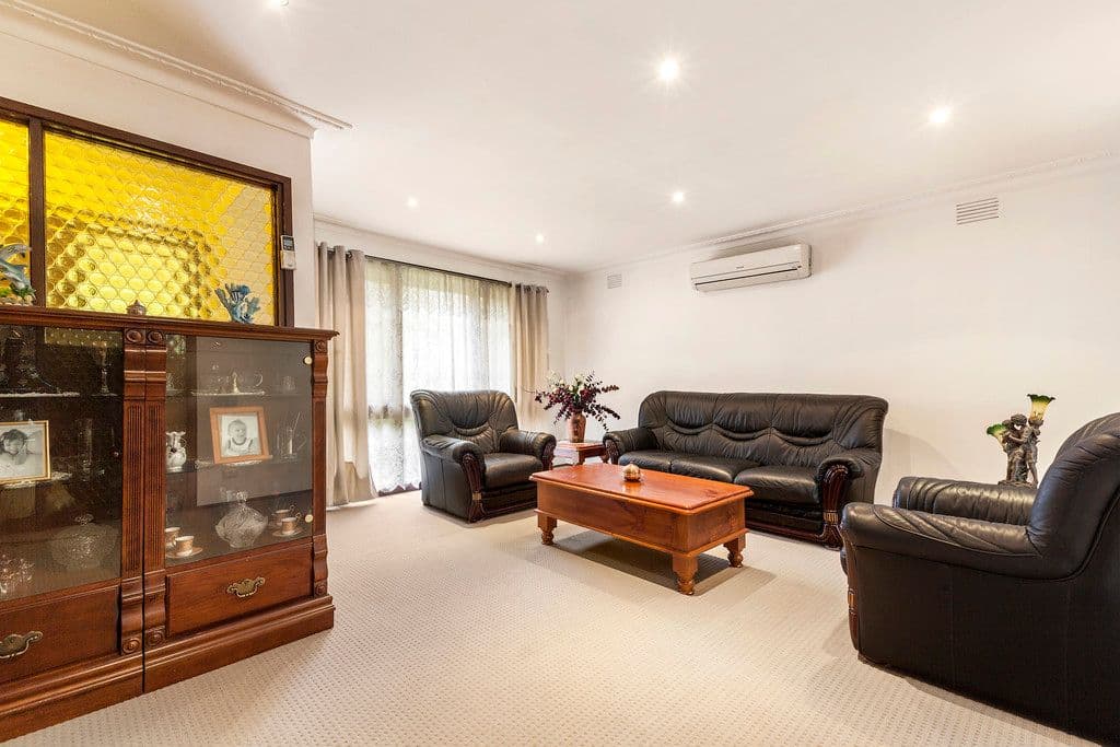 41 Regnans Avenue, Endeavour Hills VIC 3802, Endeavour Hills - Thumbnail 2