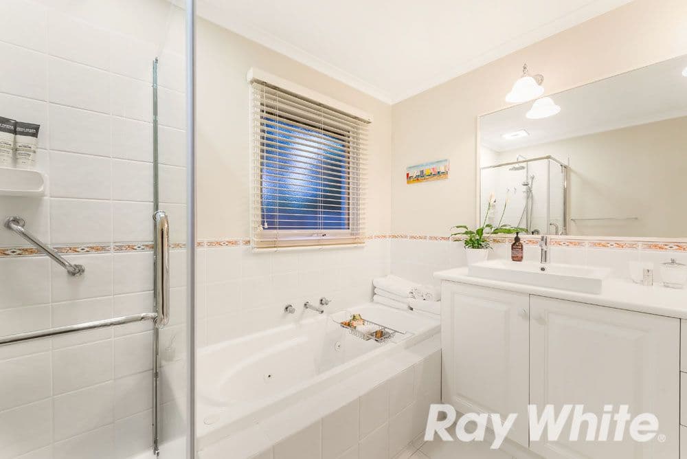 32 McIntyre Street, Burwood VIC 3125, Burwood - Thumbnail 7