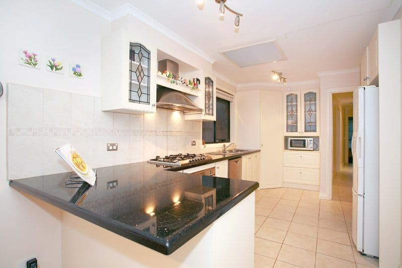 3 Cuthbert Street, BULLEEN VIC 3105, Bulleen - Thumbnail 4