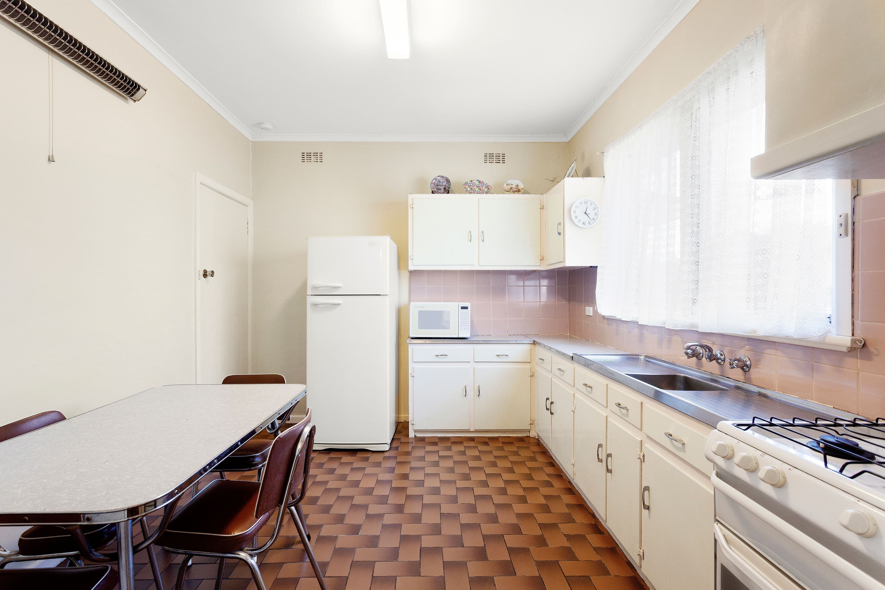 32 Elimatta Road, Carnegie VIC 3163, Carnegie - Thumbnail 6