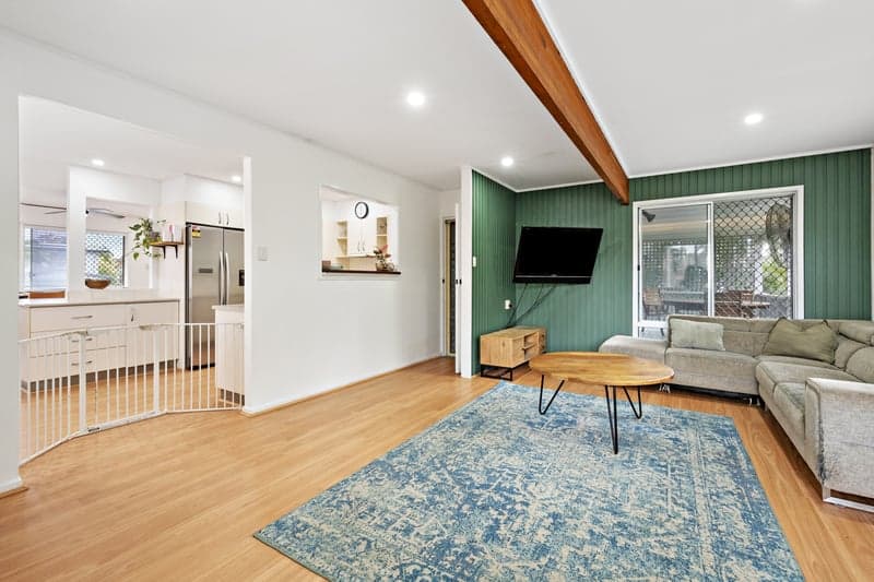 26 Lorraine Court, Lawnton - Thumbnail 3