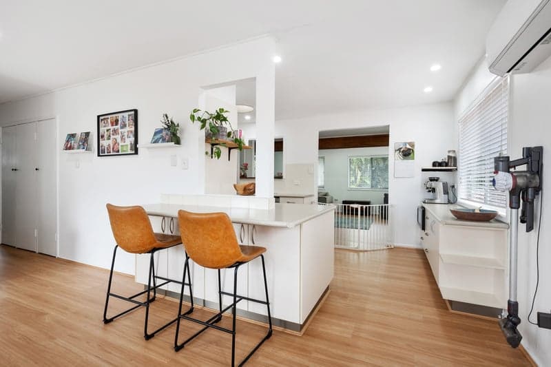 26 Lorraine Court, Lawnton - Thumbnail 5