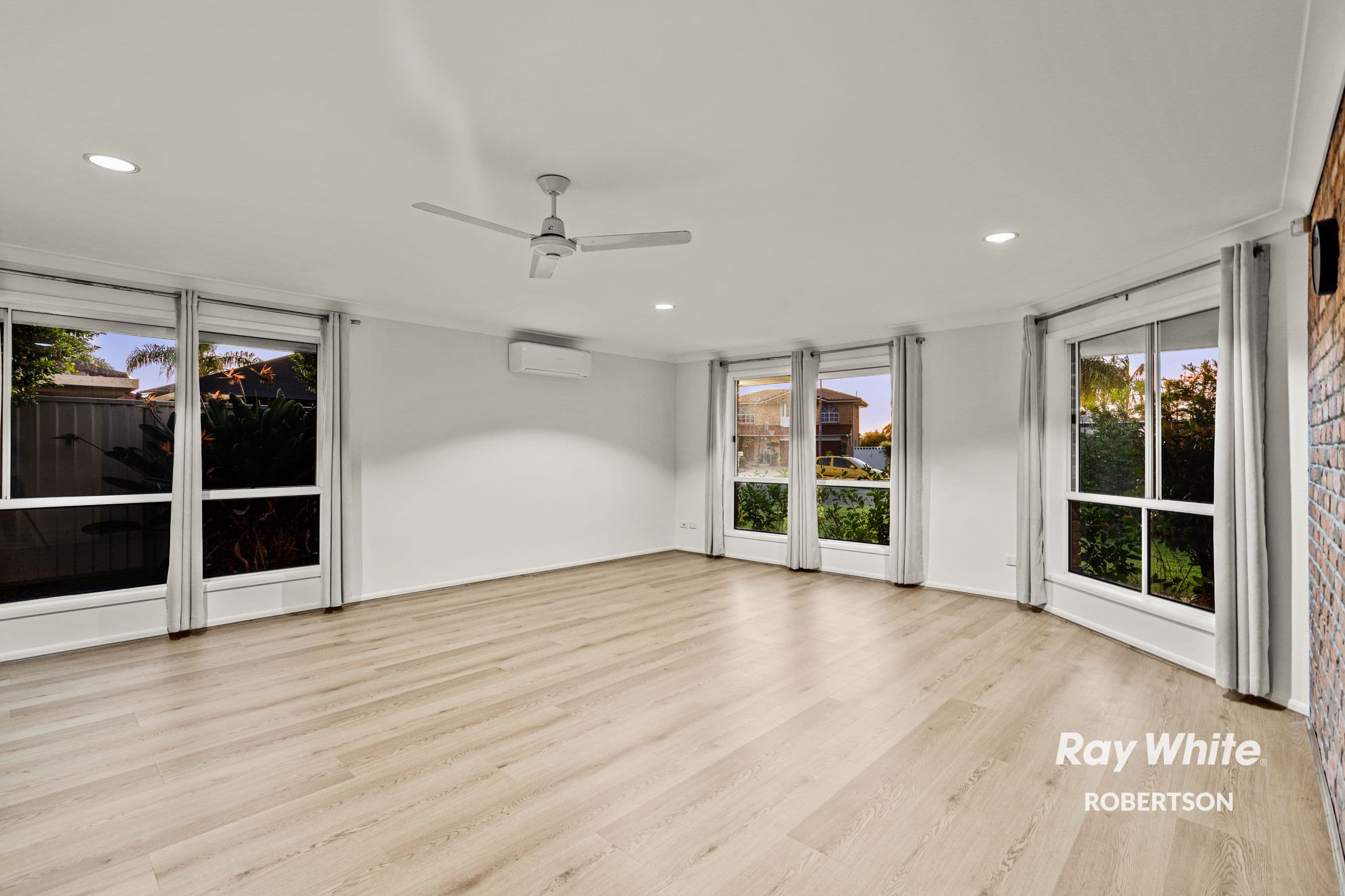 6 Putter Place, Arundel QLD 4214, Arundel - Thumbnail 4