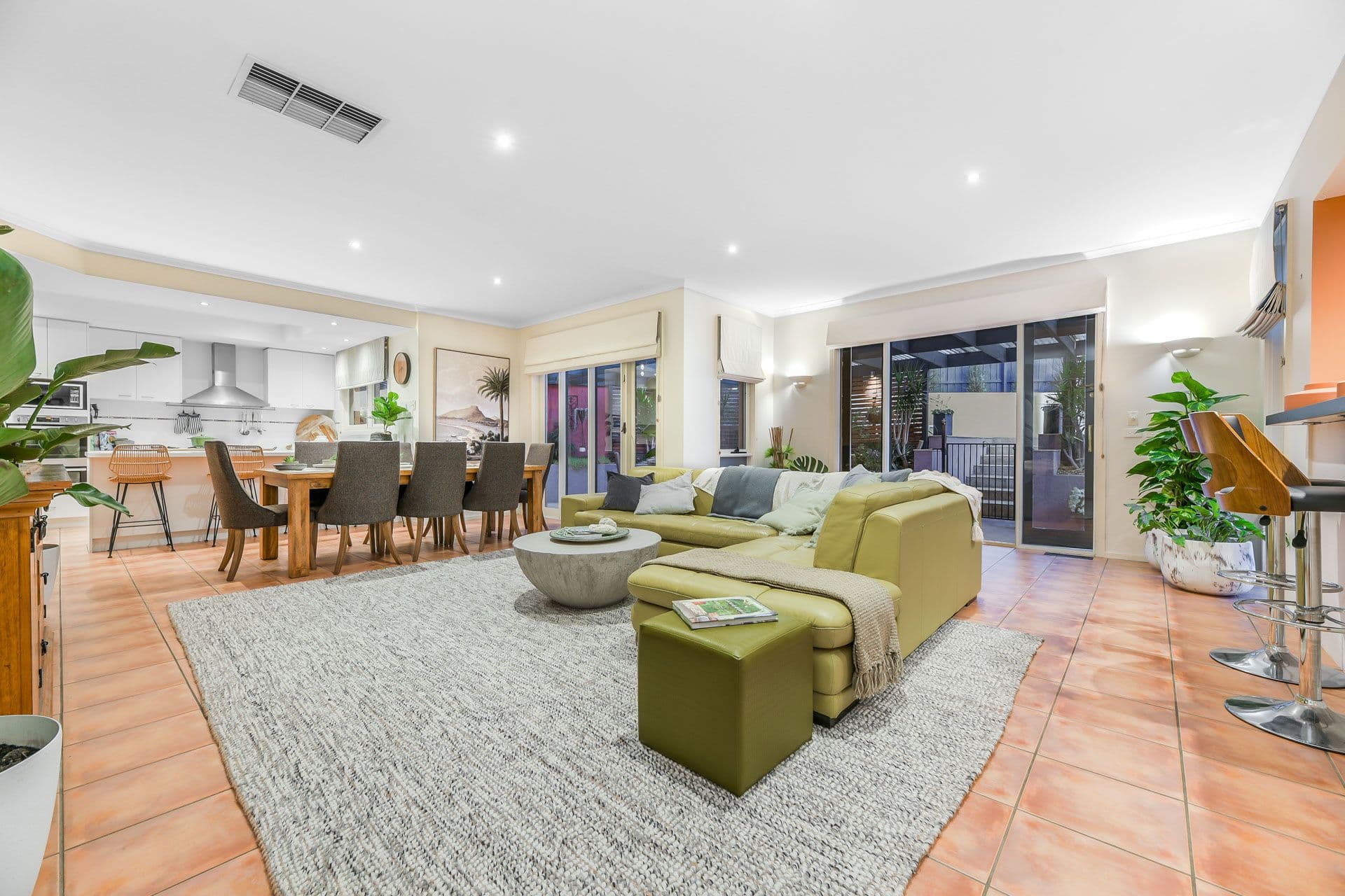 5 Valda Close, Berwick VIC 3806, Berwick - Thumbnail 4