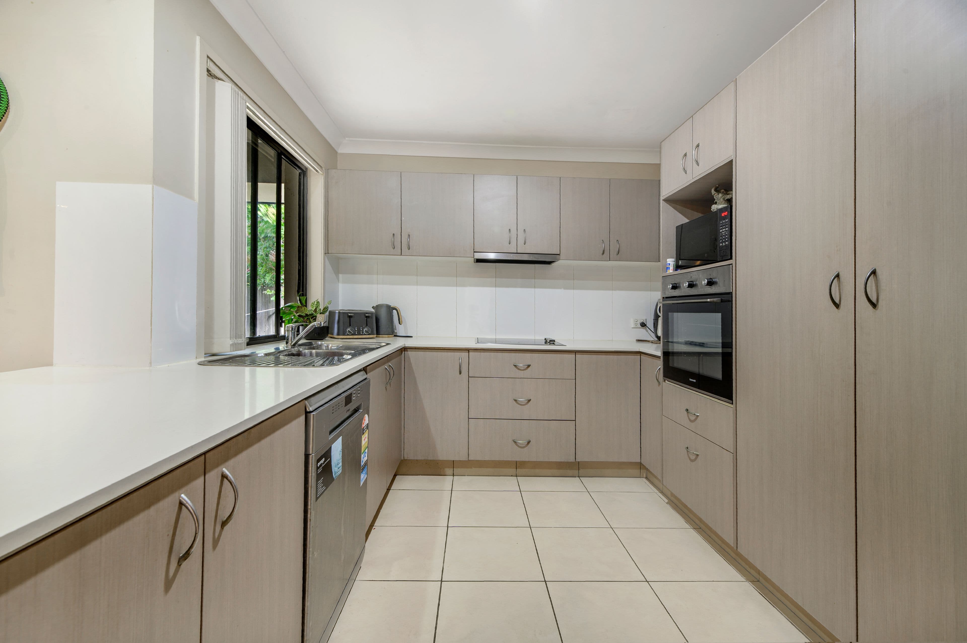 8 Bedford Road, Pimpama QLD 4209, Pimpama - Thumbnail 5