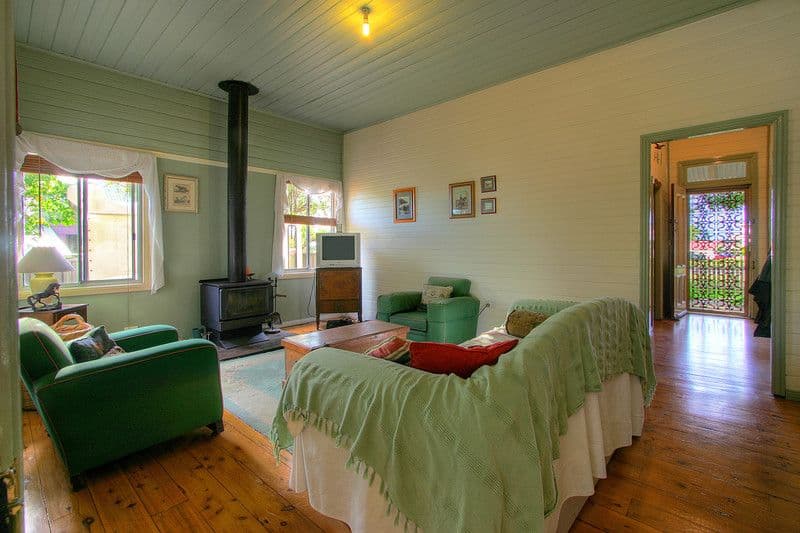 122  Parkes Street, HELENSBURGH NSW 2508, Helensburgh - Thumbnail 2